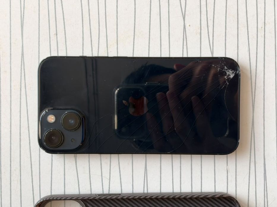 Iphone 13 памият 128гб