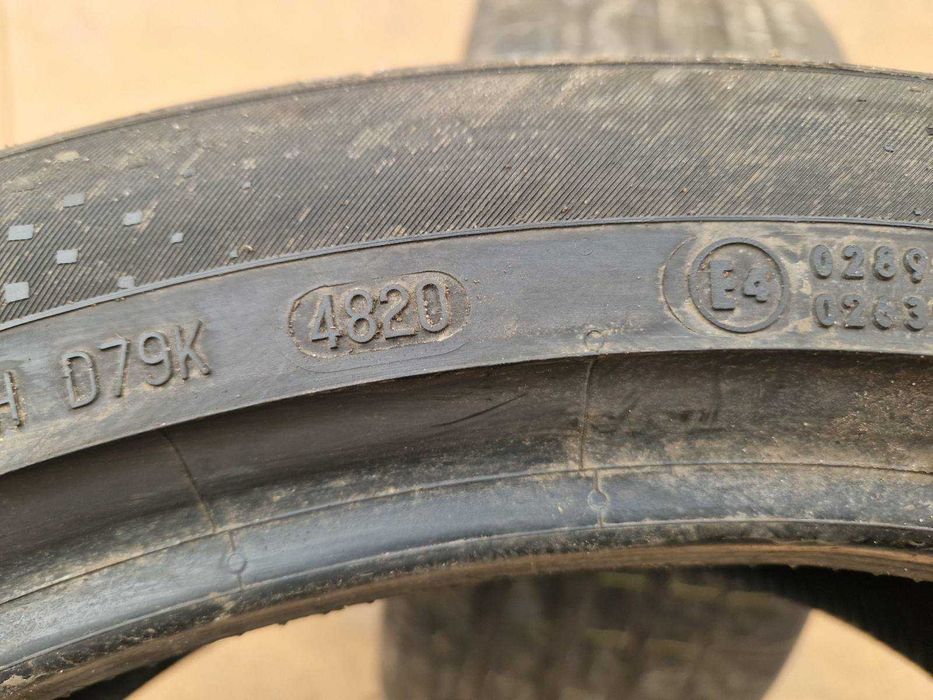 2 Continental R21 255/40 Летни гуми  DOT4820