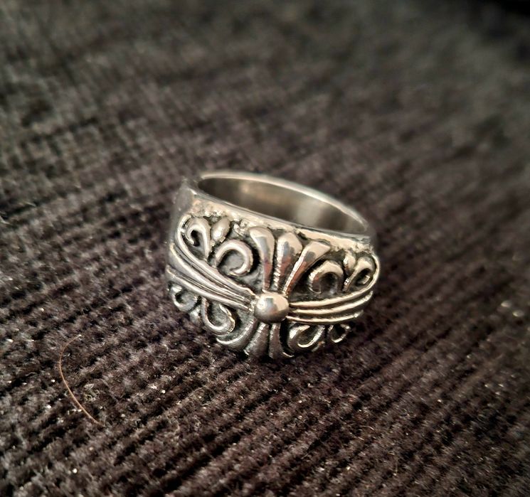 Пръстен с кръст, от медицинска стомана