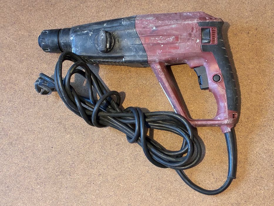 Продавам перфоратори - сервизирани, всички функции работят