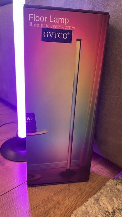 Смарт LED подова лампа – модерно backlight осветление