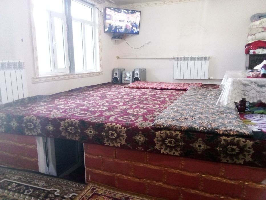 Uy sotiladi barcha qulayliklarga ega