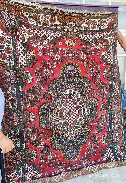 Гилам сотилади 3 та