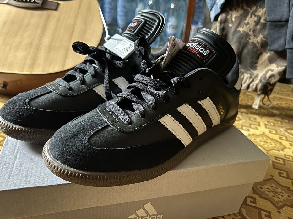 Продам Adidas samba