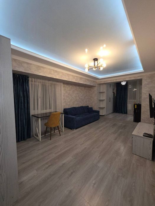 Продаётся квартира на Ц-5 в Юнусабаде Ор магазин Lacoste