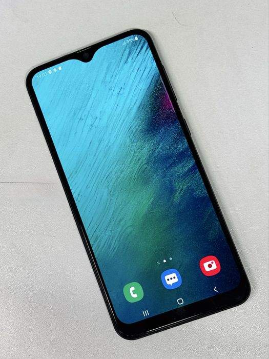 Продам Samsung A50
