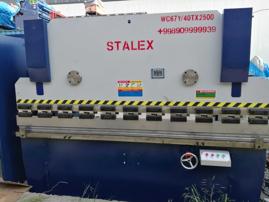 гибочний станок 1.6 м × 30 т новый