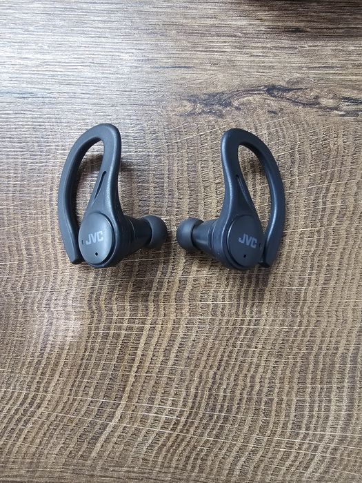 Блутут слушалки JVC