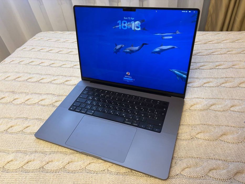 Ноутбук Apple Macbook M1 Pro