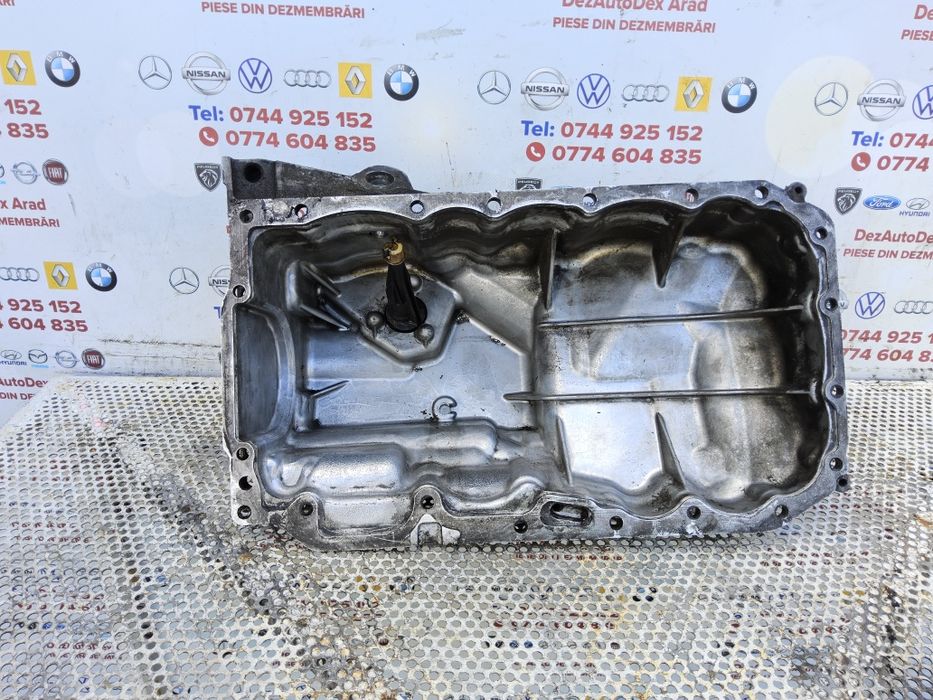Baie ulei bmw F30 2.0 f31 f32 f33 f34 f20 f21 f22 f10 f11 f12 cod 781236002