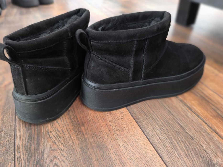 Топли боти Зара 38 номер