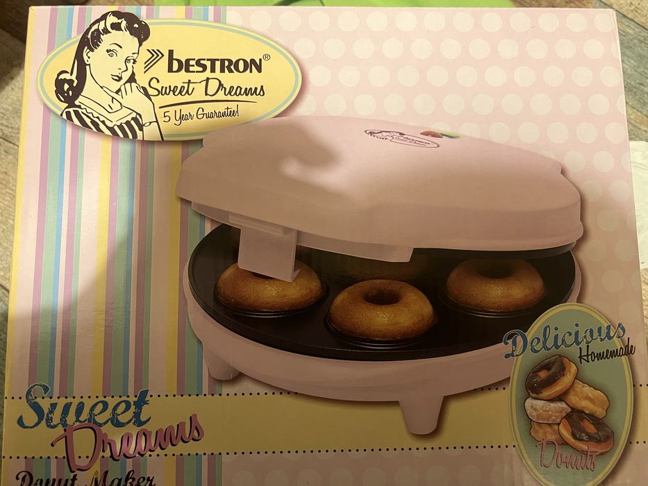 Уред за понички Bestron