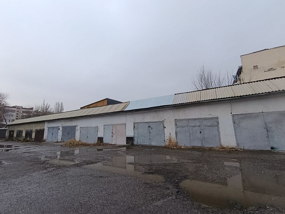2х комн 3 эт + гараж центр Метроном