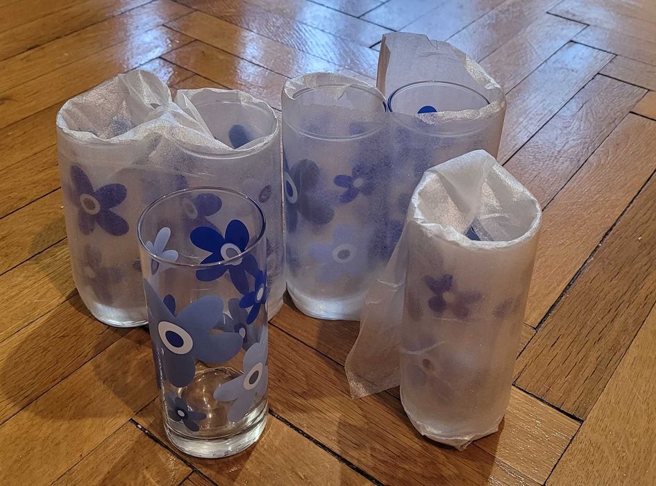 Комплект стъклени чаши - НОВИ