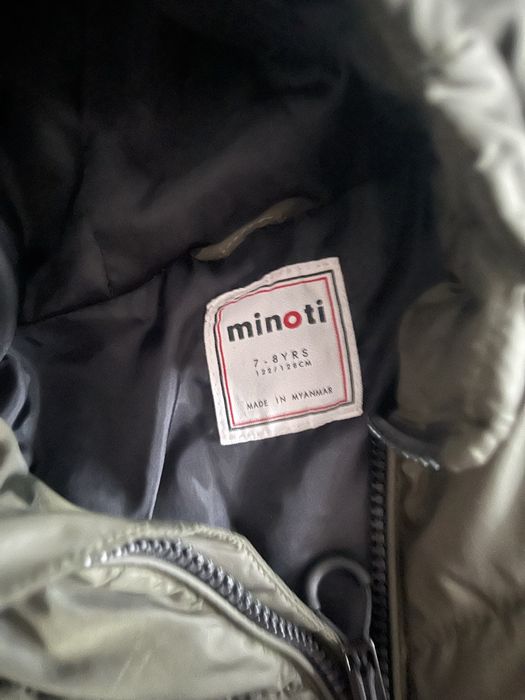 Geaca 7-8 ani kaki si verde multicolor