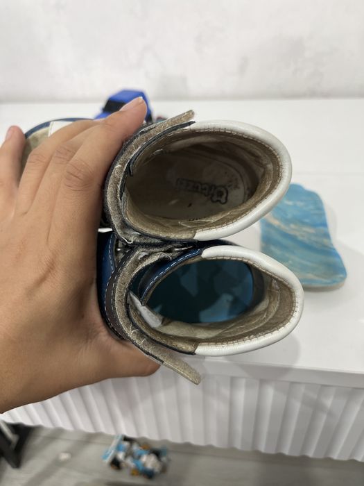 продам ортопедическую обувь.