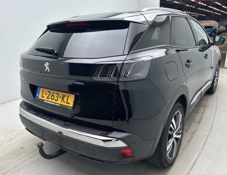 Dezmembrez Peugeot 3008 2019 2.0D Automat