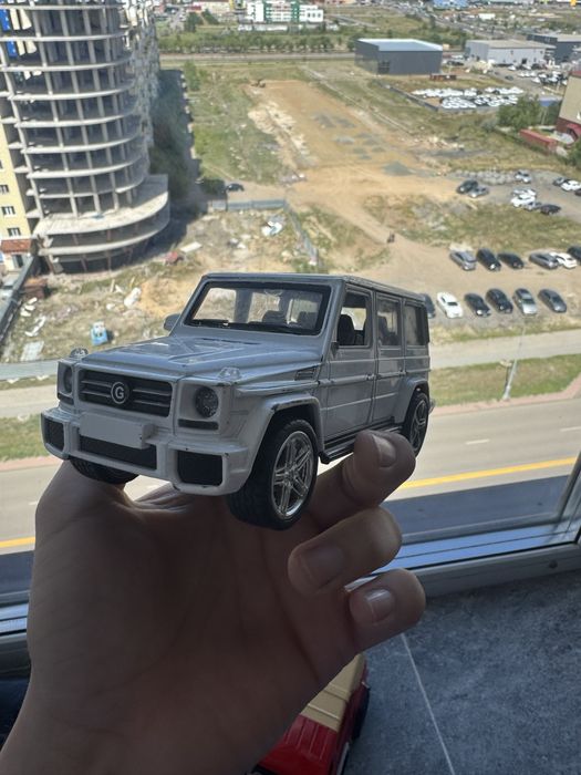 Продаю модельные машины в хорошем состоянии