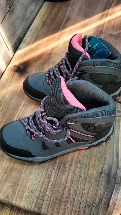 Ботинки размер 33