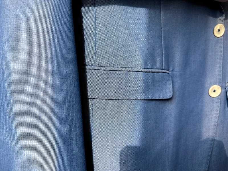 Zara Men White Tag | Sharp light blue Smart-Casual | Like New 48 M