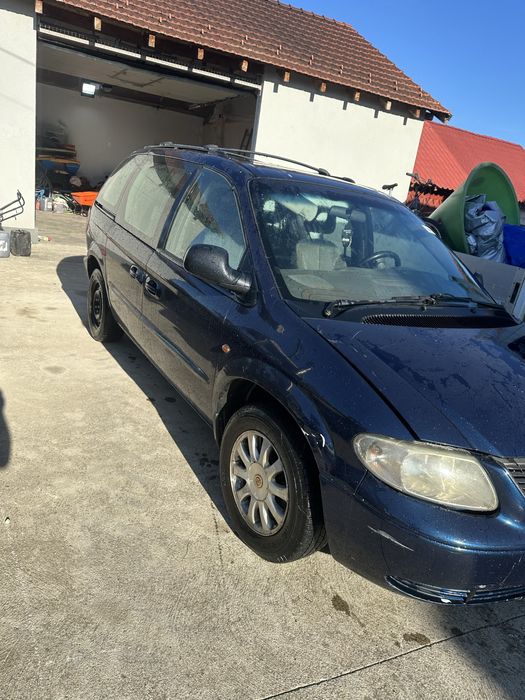Chrysler Voyager 2002