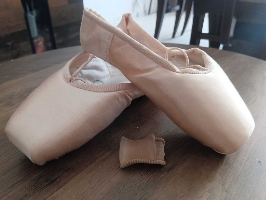 Обувки за танцуване