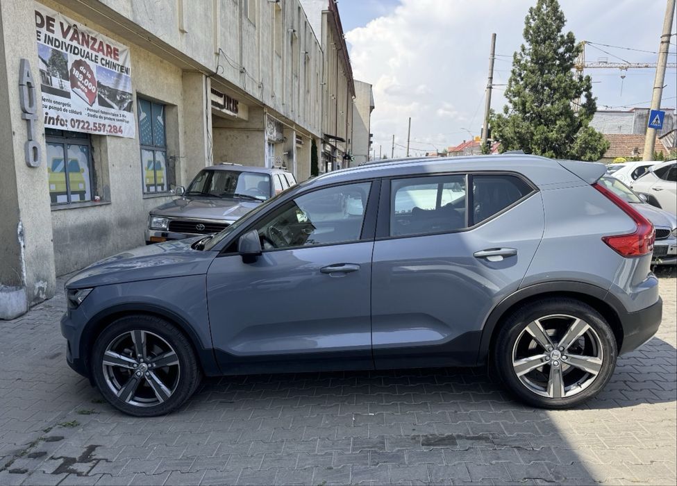 VOLVO XC40 2020 — imagine 4