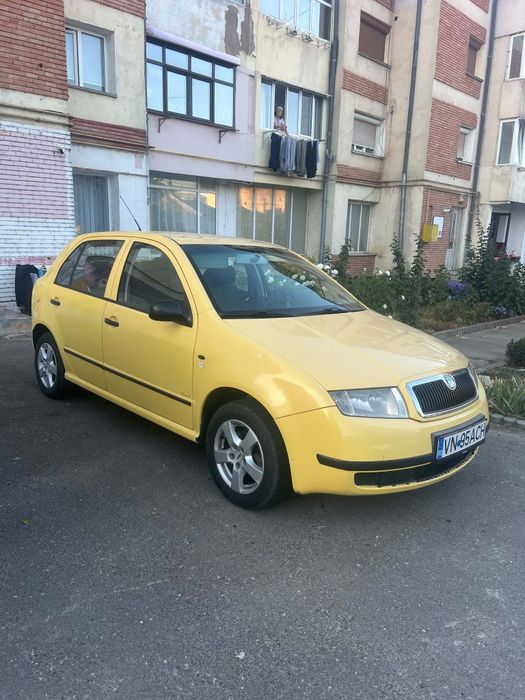 Vând Skoda Fabia
