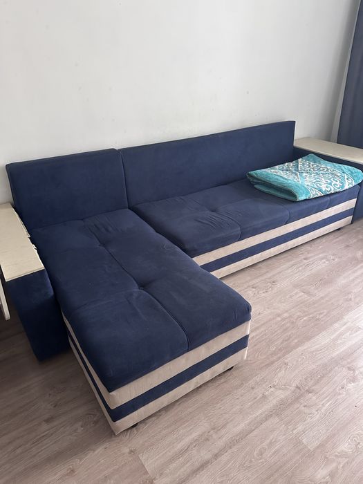 Диван для гостиной