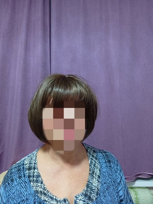 Продаю новые парики (4 штуки)