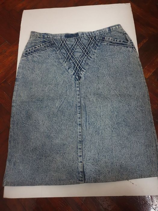 Fusta din blugi.