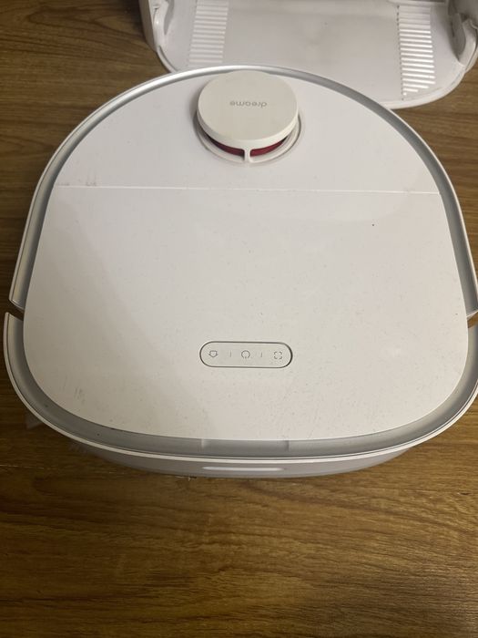 роботпылесос Dream Bot W10