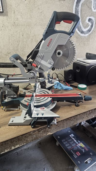 Потапящ циркуляр BOSCH PRO GCM 8 SJL
