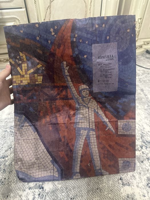 KANISHKA ayollar sumkasi – original, vintage uslub