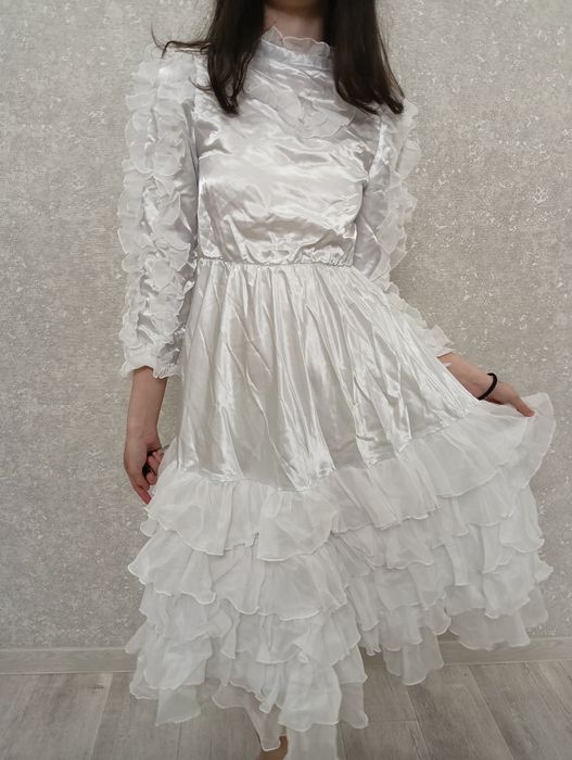 Продается платья