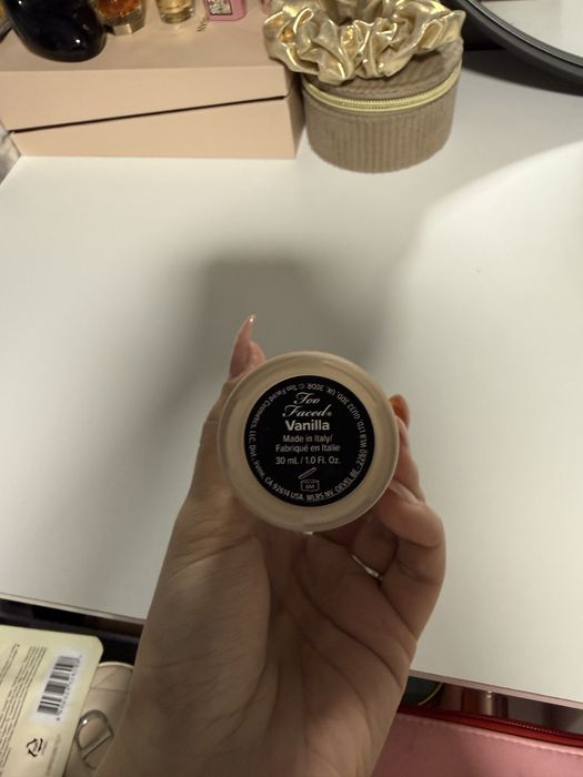 Too Faced фдт vanilla.