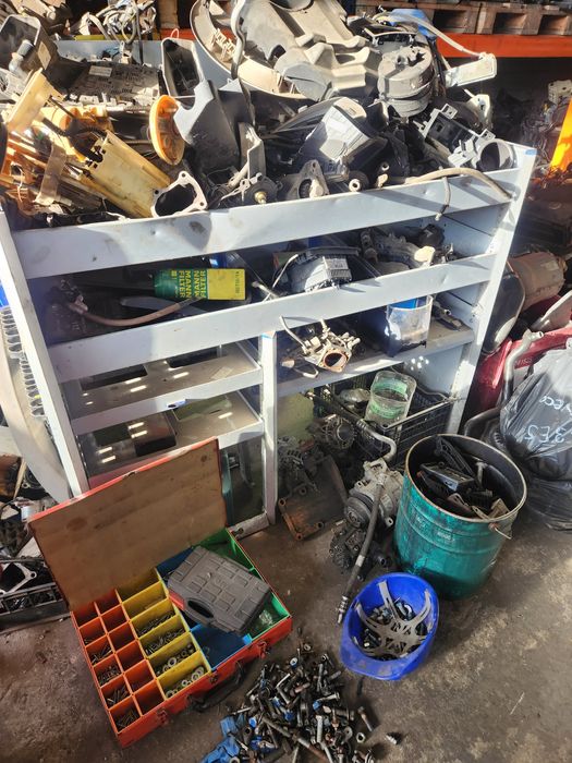 Rafturi metalice Autoutilitare