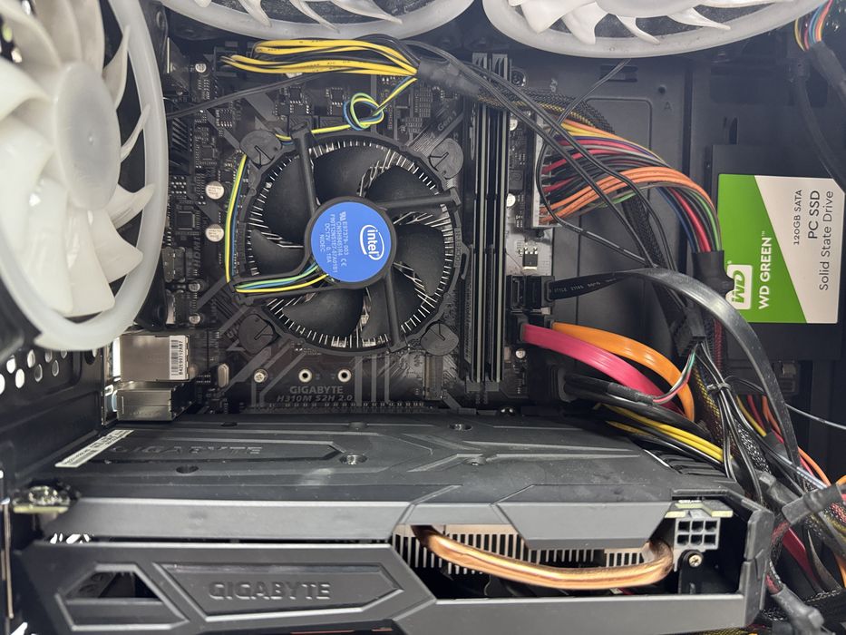 Vand pc gaming usor