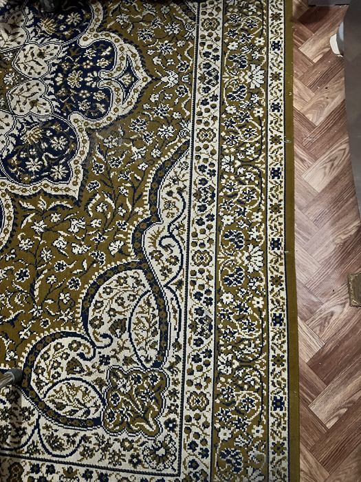 Продам ковры 2*3, 3*4