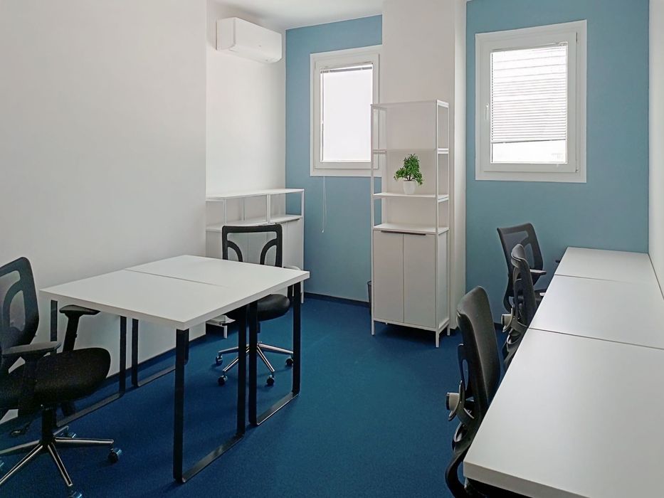 Дава се под наем Офис в Пловдив, Изгрев - 20 кв.м за 232.05 € - Снимка #4