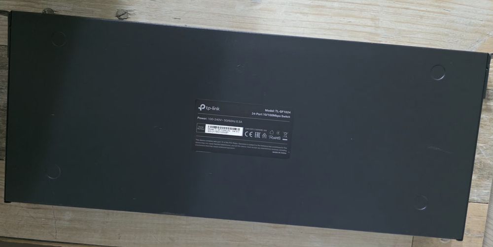 Switch cu 24 de porturi TP-Link TL-SF1024, 8000 MAC, 4.8 Gbps