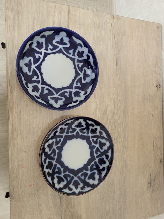 Ляган на стену и ляганы.