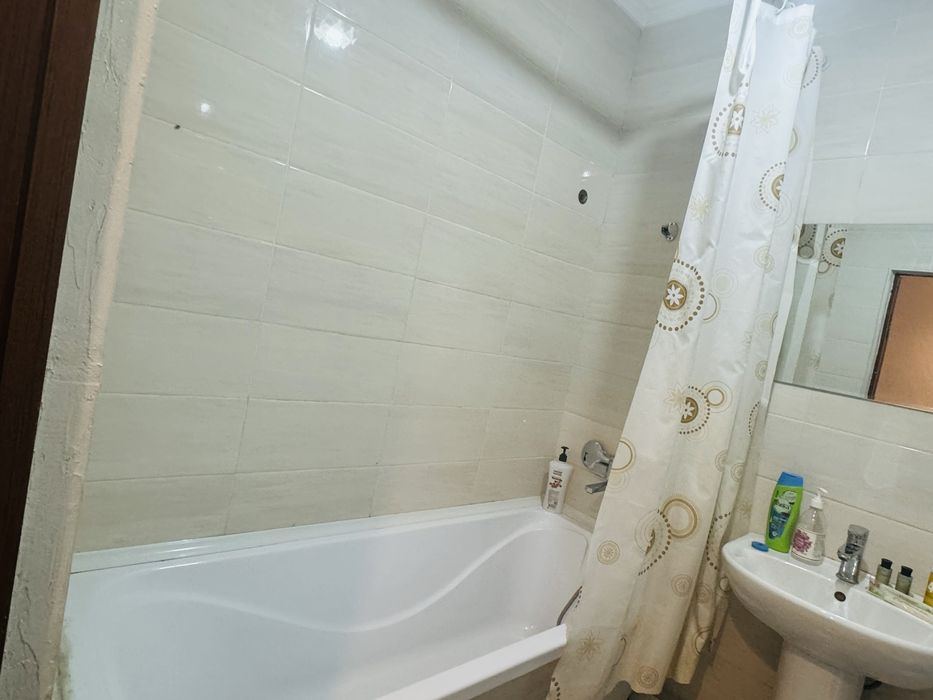 Суточный квартира  шевченко 85 Алматы ЖК Молодёжый