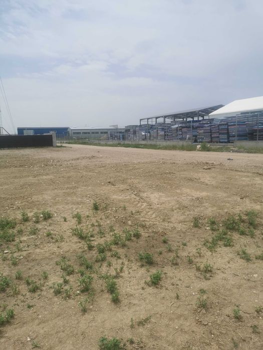 Teren str sticlelor/industrial între 5000mp-15000mp/intravilan