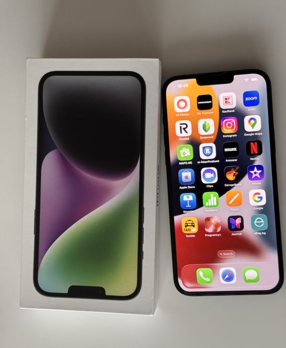 Продавам  Iphone 14 Plus Black