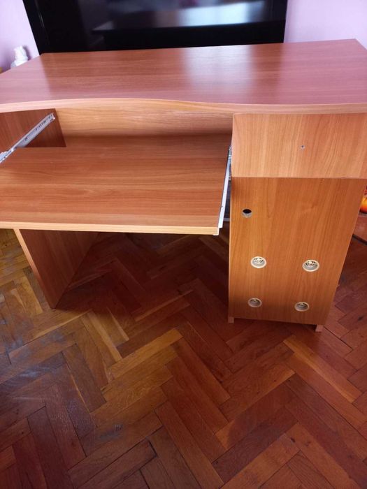 Ученическо бюро в добро състояние