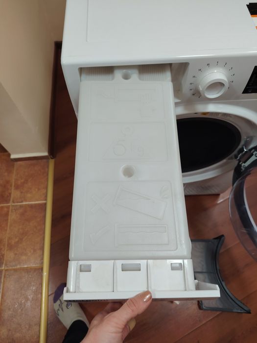 Сушилня  Hotpoint Ariston