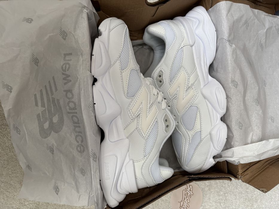 New Balance 9060
