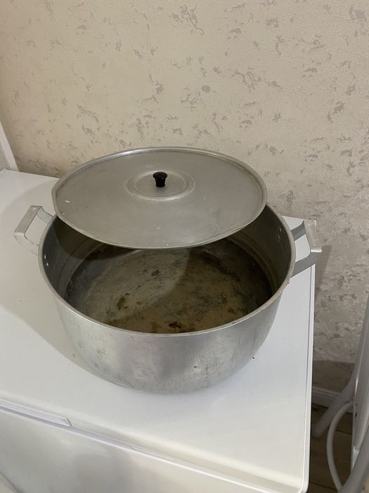 Кастрюль в хорошем состояние