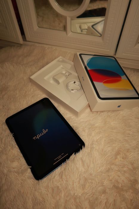 iPad (A16)  Айпад